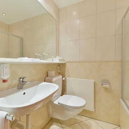 Hotel Schiff In Den Bergen Au (Bregenz)