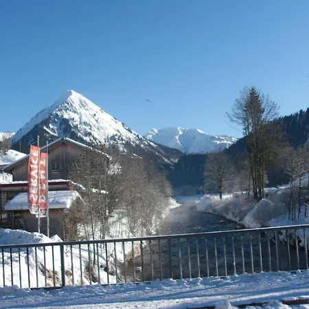 Schiff In Den Bergen 4* Au (Vorarlberg)