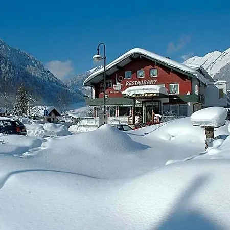 Hotel Schiff In Den Bergen 4*