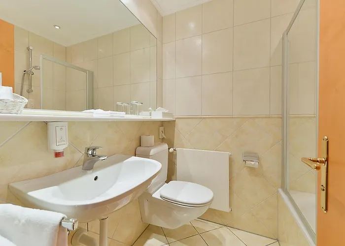 Hotel Das Schiff In Den Bergen Au (Bregenz)