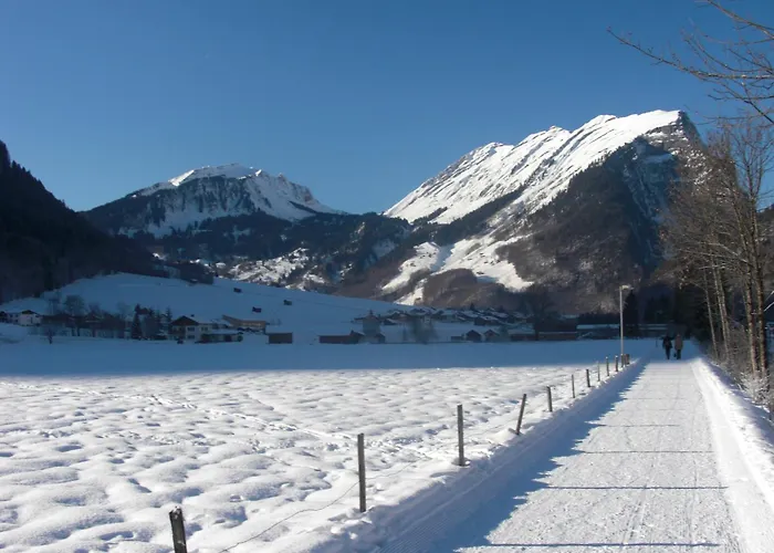 Das Schiff In Den Bergen Hotel